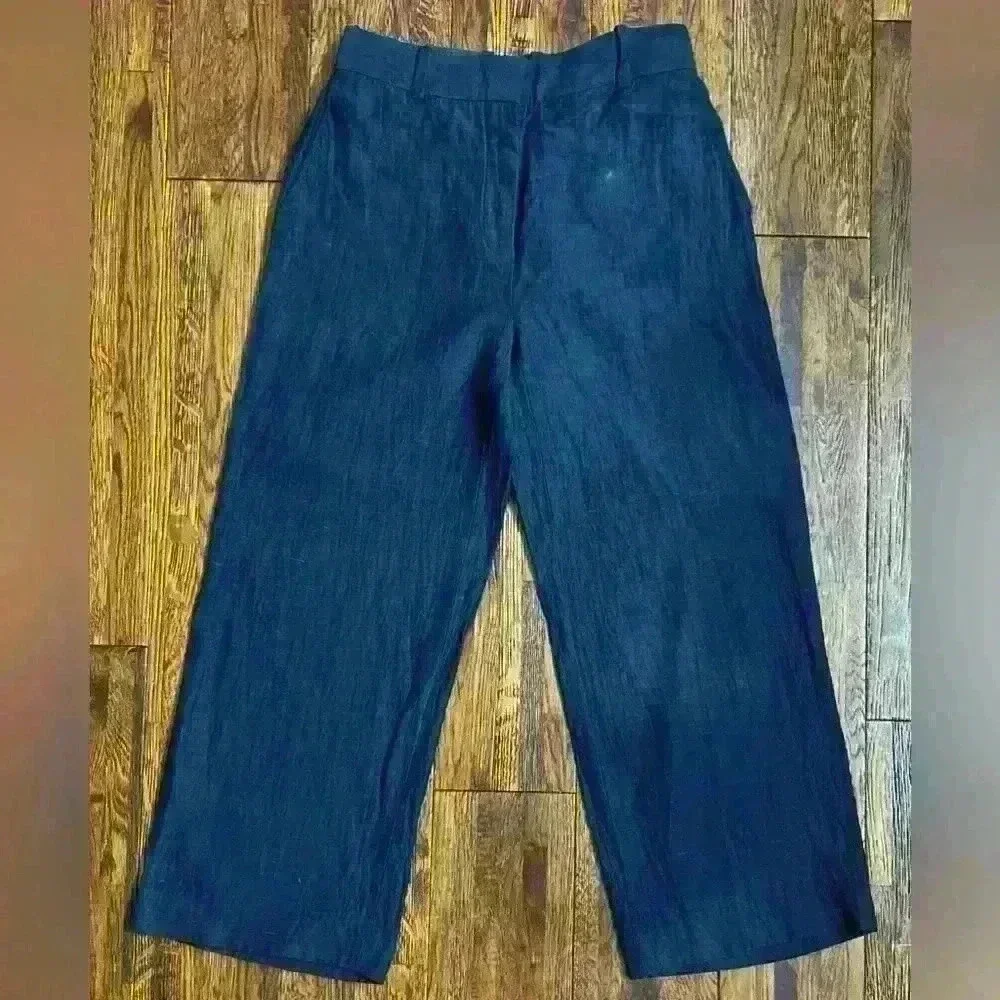 ARITZIA BABATON The Agency Crepe Cropped Pant in Navy